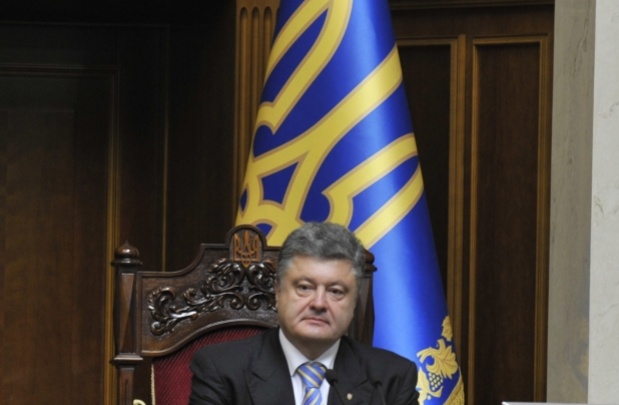 Порошенко обратился к украинцам: «Армия впервые перешла в контрнаступление»