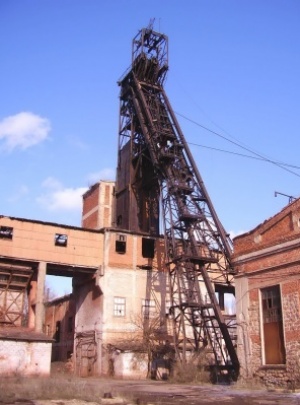В Донецкой области рухнул 70-ти метровый копер шахты. Есть жертвы