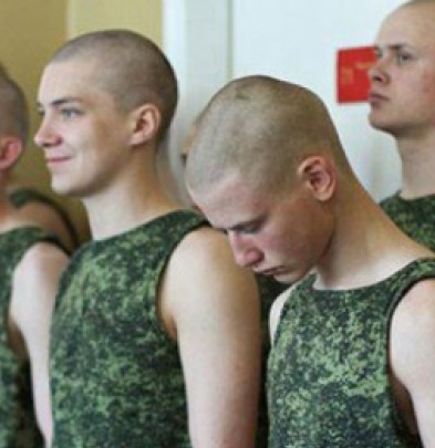 Боевики «ДНР» настоятельно зовут дончан в военкоматы