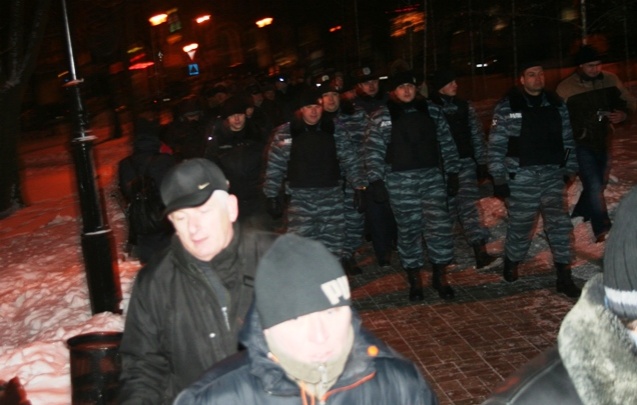 В Донецке завершилось шествие «Свободы». Не обошлось без столкновений (фоторепортаж)