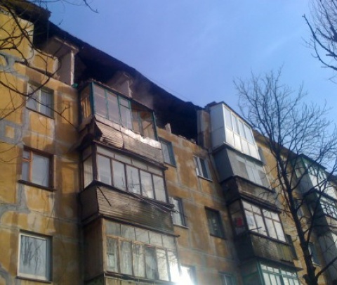 В Мариуполе взорвался дом. Эвакуированы 33 человека