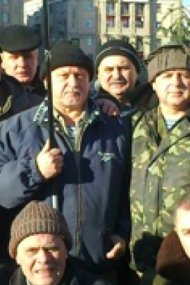 Бывшие военные из Донецка поехали защищать Евромайдан - видео