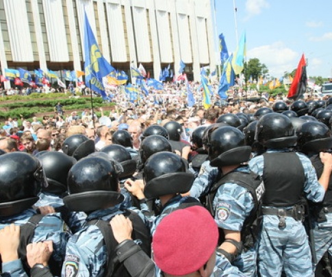 По факту протестов под Украинским домом возбуждено уже четыре дела