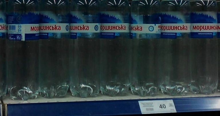В Донецке начали продавать украинскую воду ФОТОФАКТ