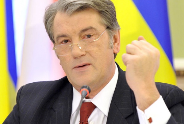 В Донецке Ющенко запретил критиковать Партию регионов и ее сателлитов?