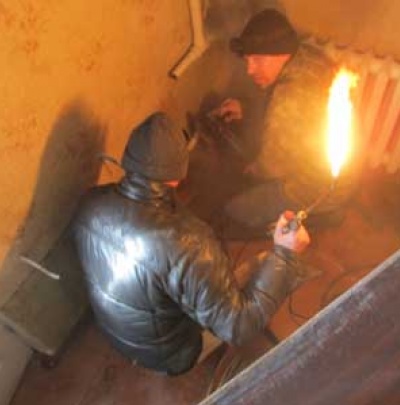 В Краматорске форсированная подача тепла привела к разрыву труб