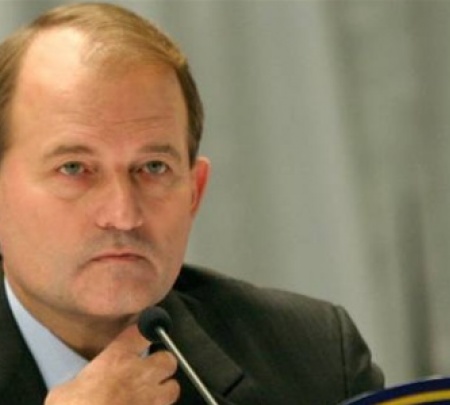 Медведчук намекнул, что виртуозы коррупции обвиняют журналистов в продажности