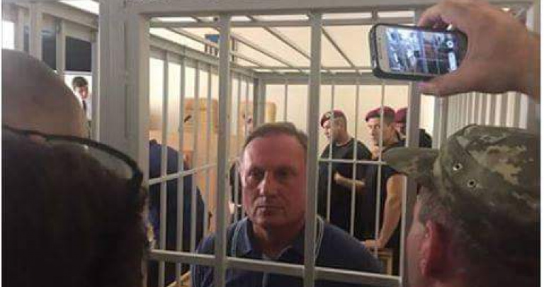 Ефремов арестован на 2 месяца