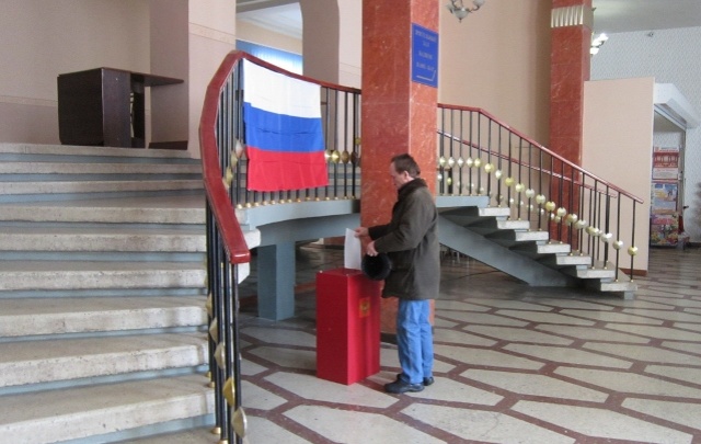Как россияне в Донецке Президента выбирали (ФОТОРЕПОРТАЖ)