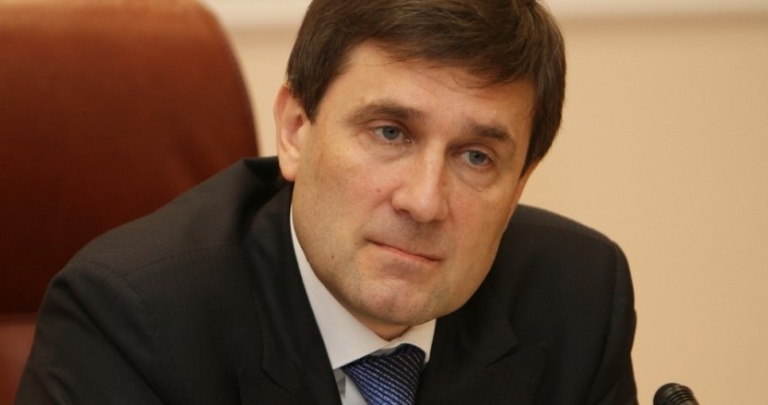 Донецкий облсовет официально уволил председателя Шишацкого