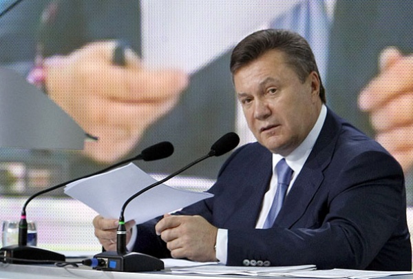 Завтра Янукович в прямом эфире пообщается с журналистами